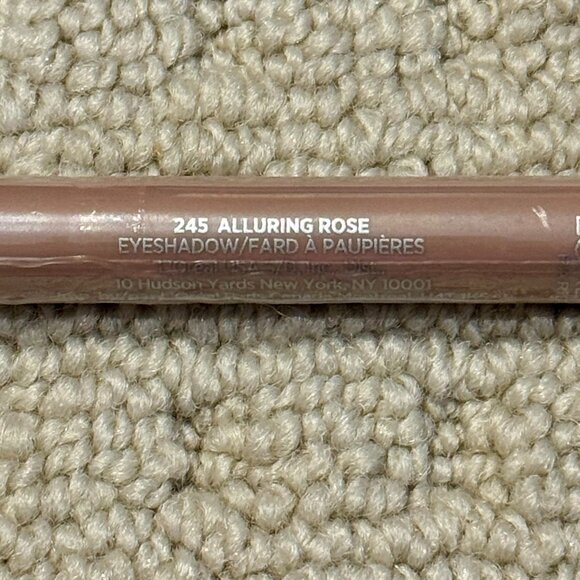 New Loreal LeShadow Eyeshadow Stick 245 Alluring Rose - Picture 2 of 2